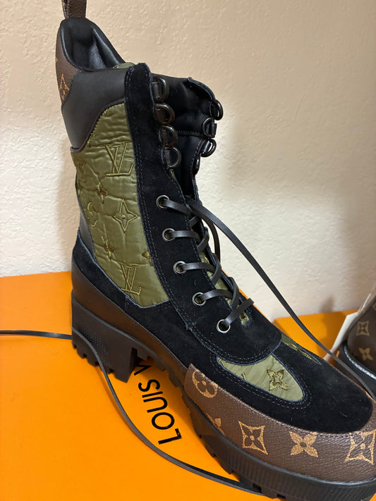 LV Platform Desert Boot