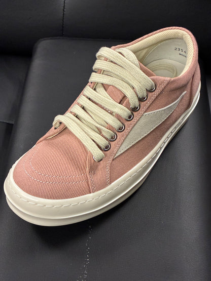 R**k O Low Top Leather Sneaker