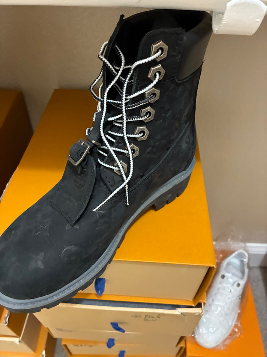 LV x T*mberland Boot