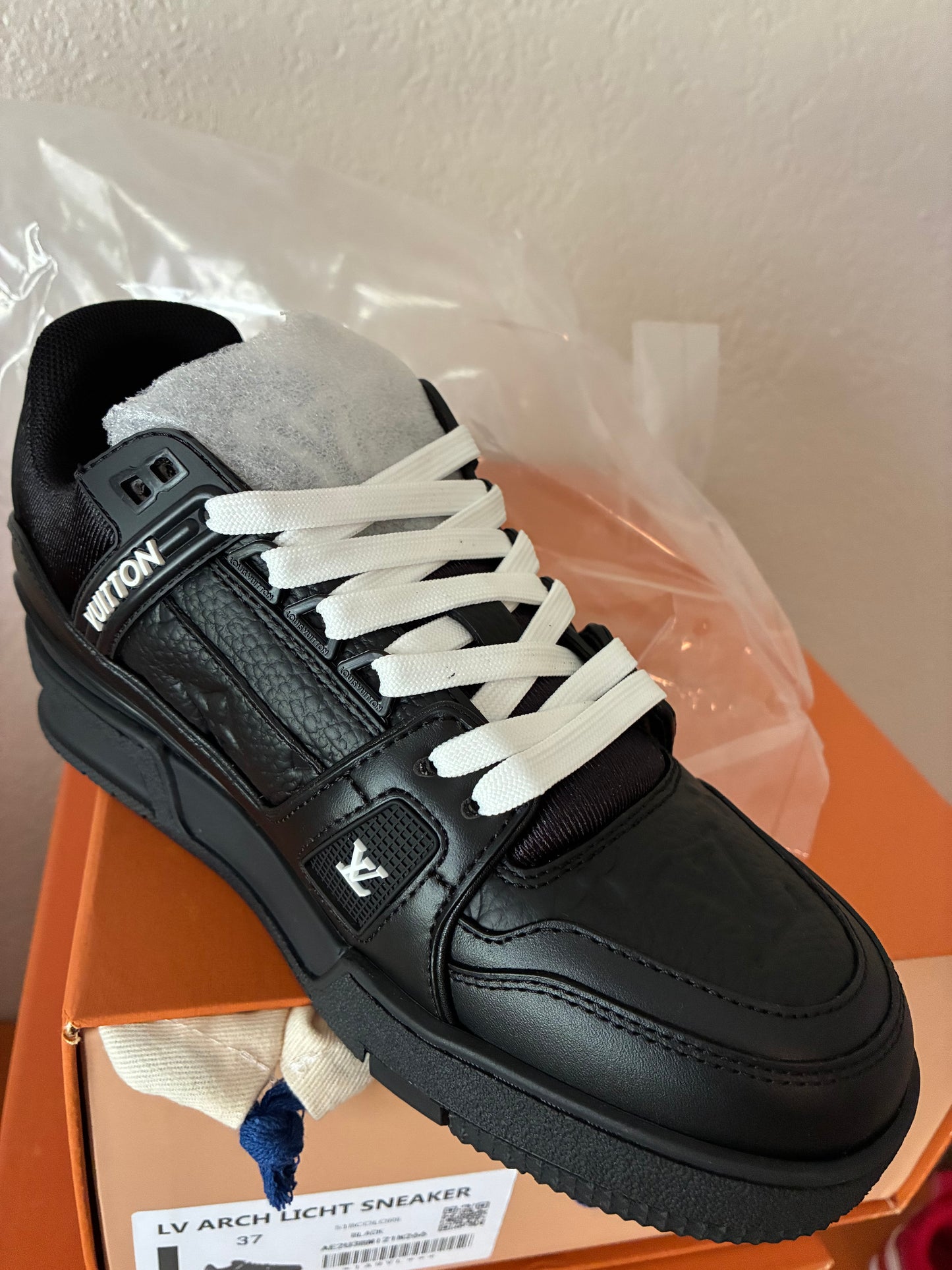 LV Trainer Sneaker