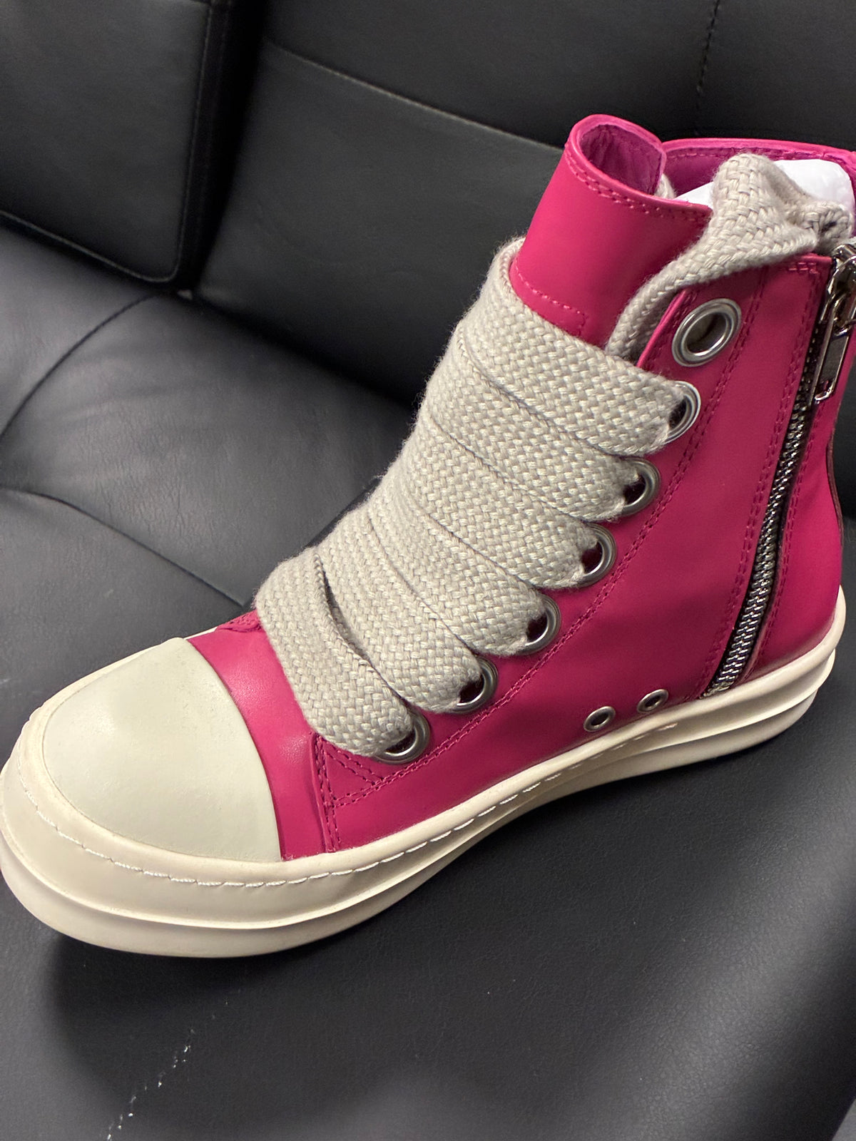 R**k O HighTop Leather Sneaker